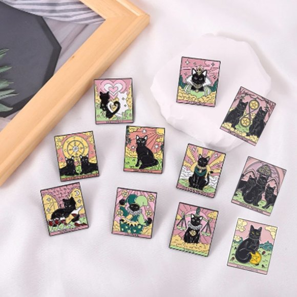 🍏50% OFF/3+...Tarot Cards with Cats Pins - Picture 1 of 14